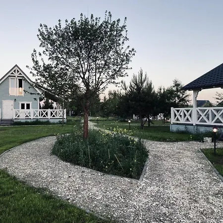 Otel Swiata - 2 Domy Na Wylacznosc