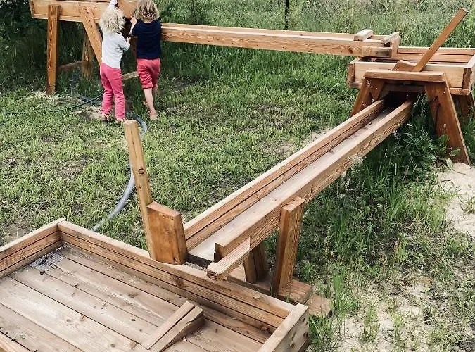 świata - Domek Ze Zjeżdżalnią Hotel Joniec